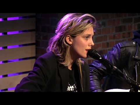 Wolf Alice - Heavenward [Live In The Lounge]