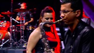 TAYRONE - DUBLÊ  - DVD AO VIVO EM SALVADOR Resimi