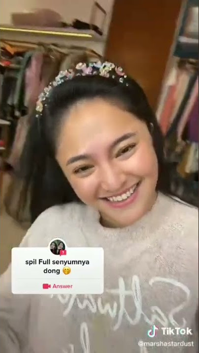 Full Senyum
