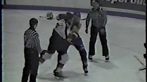 Jason Prosofsky vs Darwin McPherson WHL 88/89