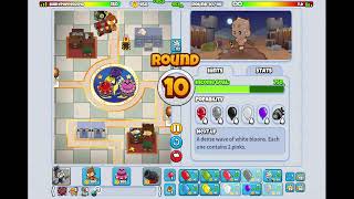 Using Hero Ezili In BTD 2!