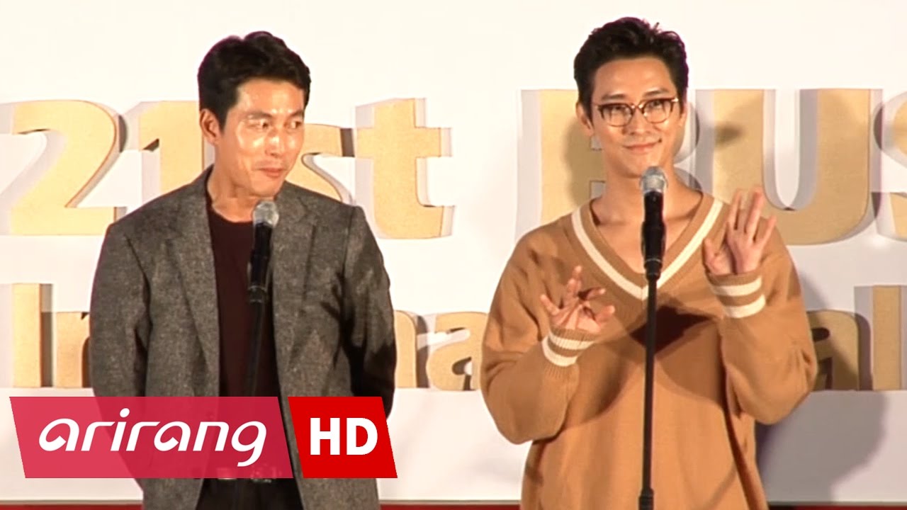 Showbiz Korea _ BIFF _ JU Ji-hoon(주지훈), JUNG Woo-sung(정우성) Interview