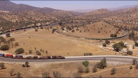 TEHACHAPI LOOP DRONE SHOT