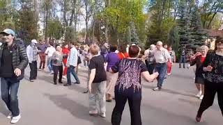 Надо было в другую влюбиться танцы в парке Горького Харьков 14.04.2024