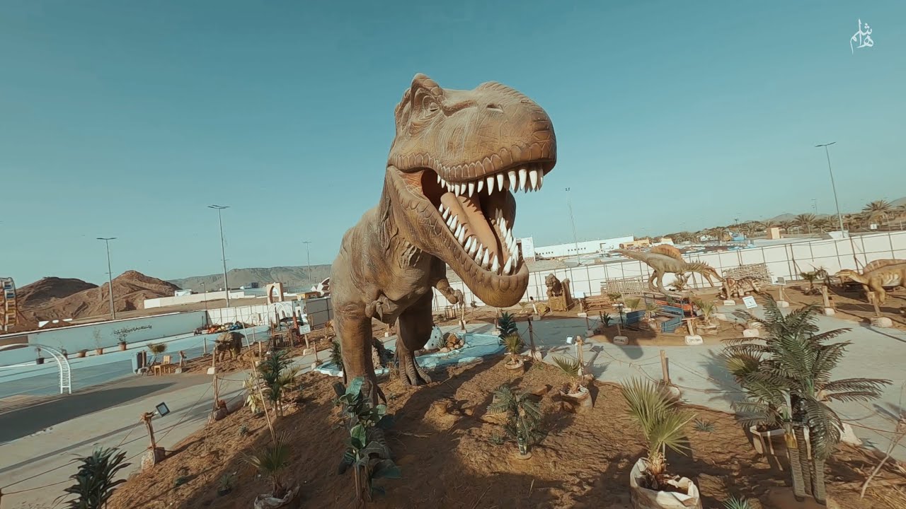 Dinosaur park  FPV drone