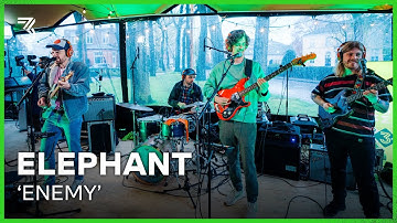 Elephant live met ‘Enemy’ | NPO 3FM
