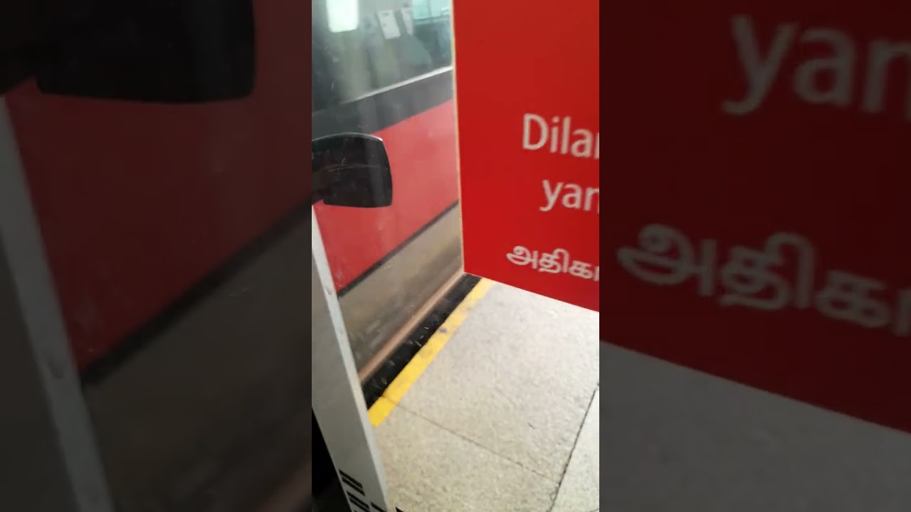 [LAST AM WITHDRAWAL] SMRT KHI C151 061/062 arriving Tanah Merah MRT(DNB) 