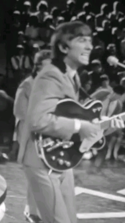 THE BEATLES - Roll Over Beethoven (Live - 1964)