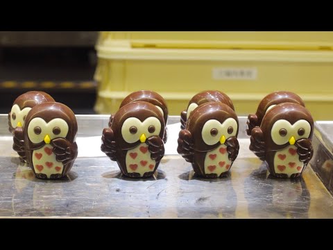 Chocolate made by machine | Royce' Chocolate World Japan🇯🇵