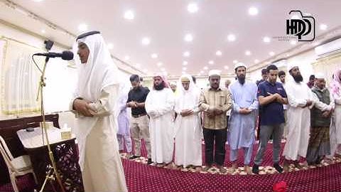 القارئ درويش محمد علي في مسجد يوسف الزياني بمملكة البحرين