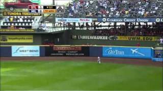 Jay's running catch