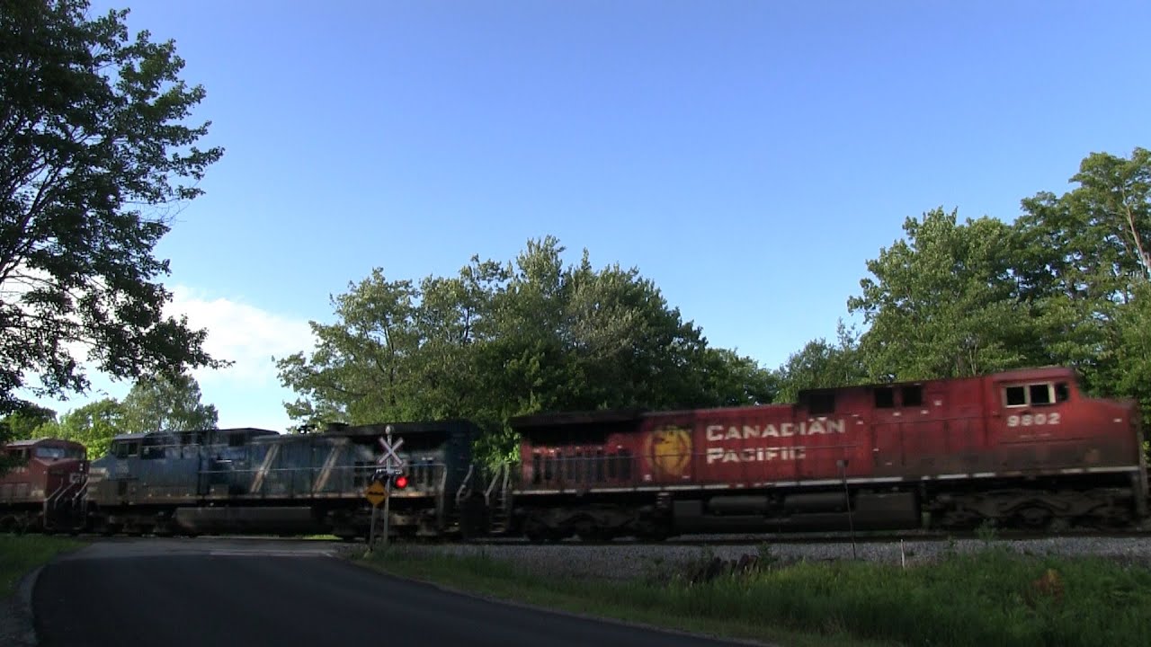 CP 8753 departing Mactier (25JUL2016) - YouTube