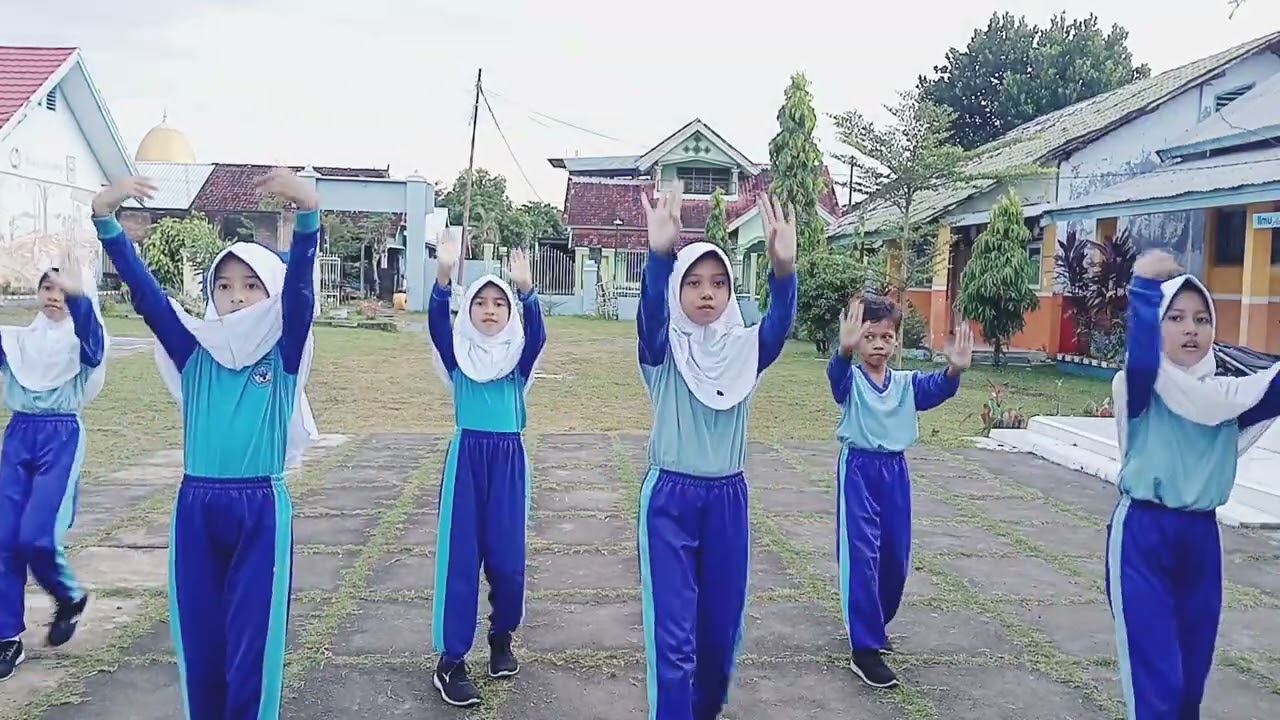 Lomba Senam Anak Indonesia Hebat Tahun 2025 SDN 7 Dompu.
