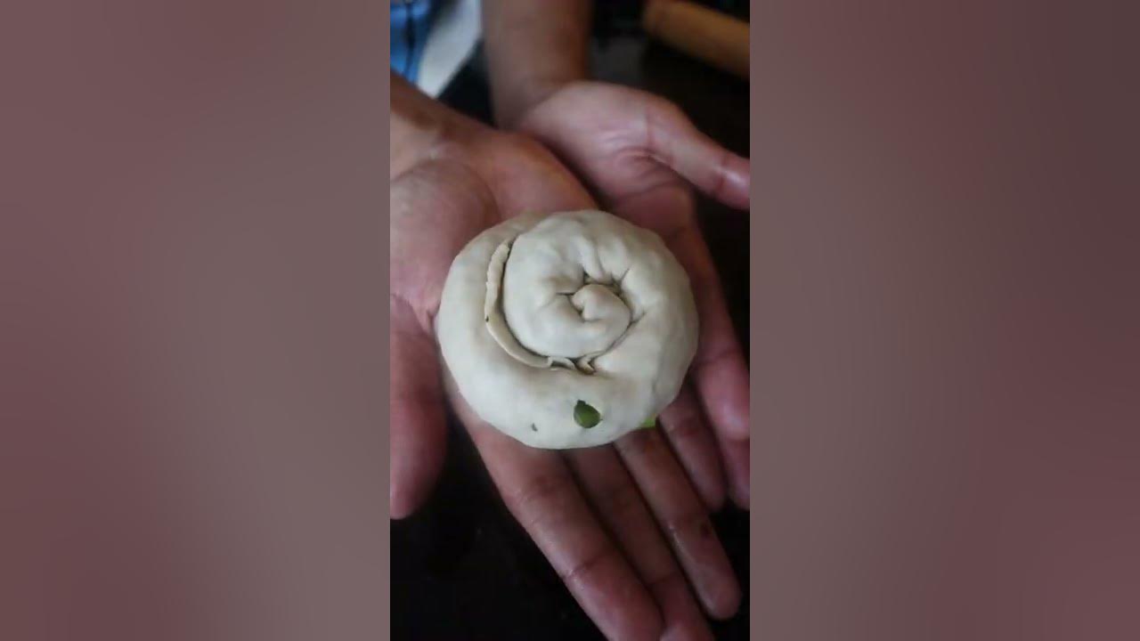 What if making scallion pancakes were a vibe (Cong you bing)
