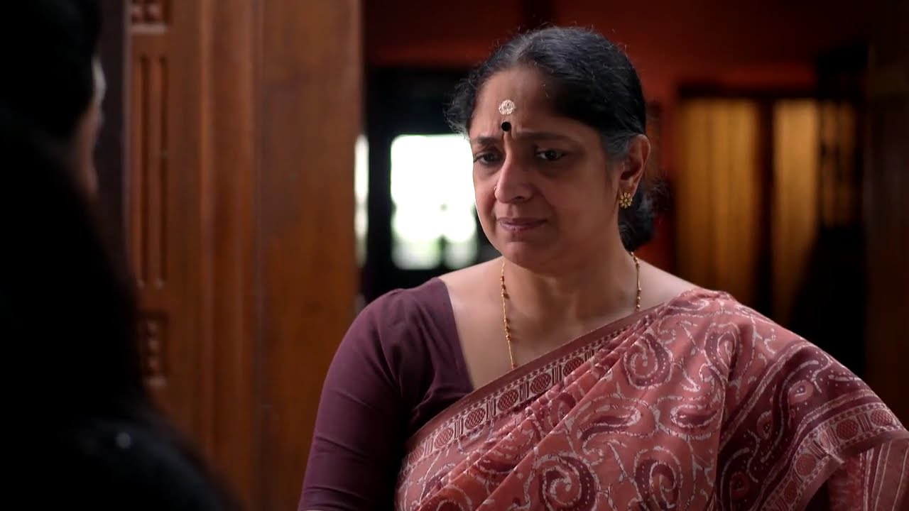 Kudumbashree Sharada - Full Ep - 1024 - Shalini, Sharada, Vishnu - Zee Keralam