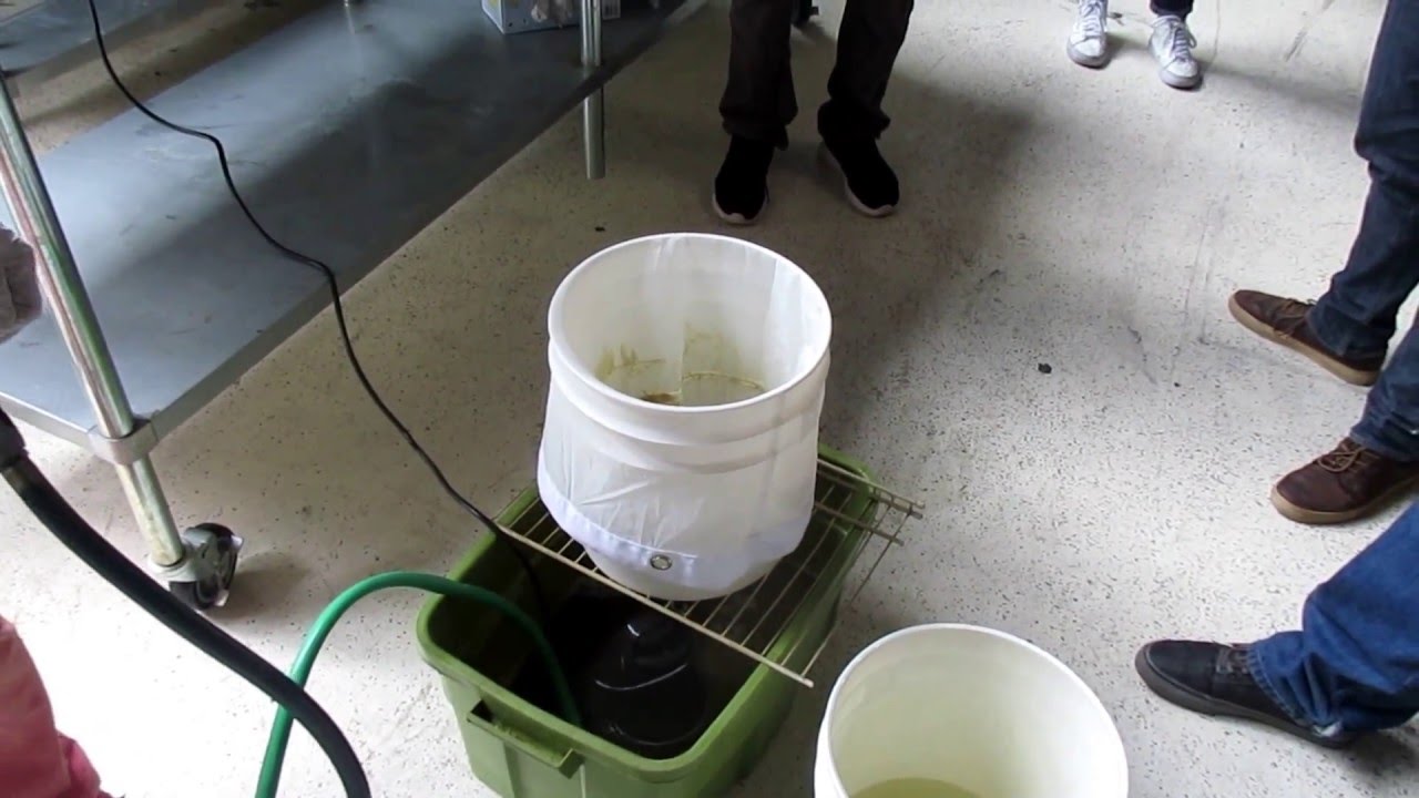 Lost Art of the Hashishin Workshop: Glass Bowl Cleaning