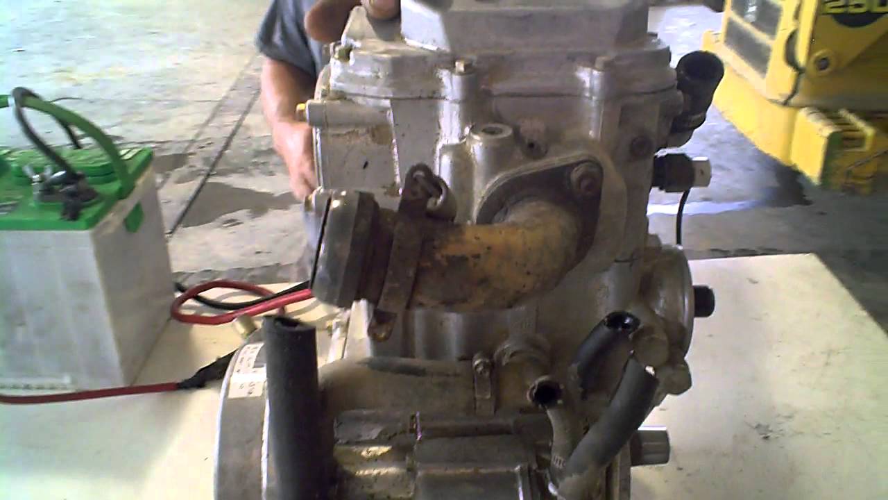 LOT 2321A 1997 Polaris Magnum 425 4X4 Engine Compression - YouTube