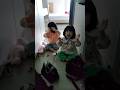 [딸쌍둥이 인생 36개월차] 어린이집 악기선생님 따라하기
