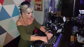 Mia Monroe Tune! Let's Dance, Yeh Baby!!!! Mia Monroe