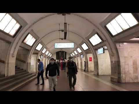 Метро. 2 станции "Третьяковская". Кросс-платформенные пересадки.