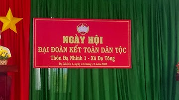 Đánh cồng chiêng ngày hội đại đoàn kết toàn dân tộc tại thôn Đạ Nhinh 1 - xã Đạ Tông
