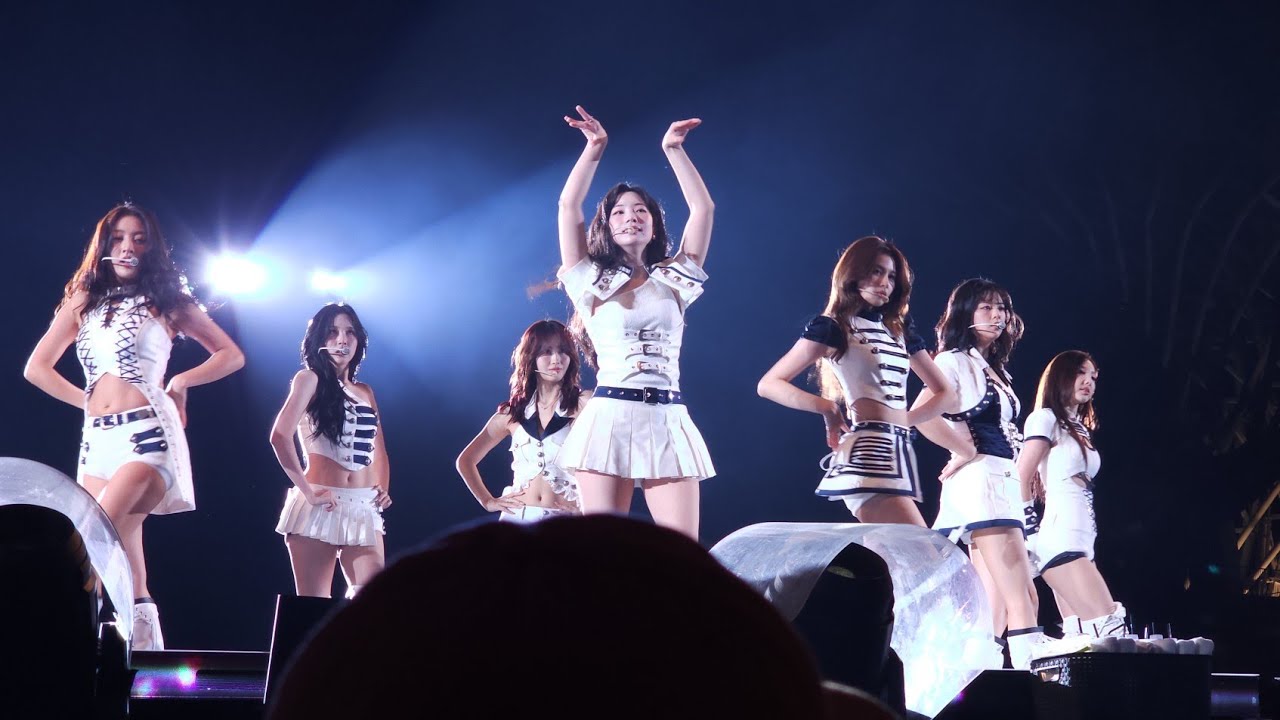 251122 SET ME FREE+ I CAN'T STOP ME—TWICE＜THIS IS FOR＞WORLD TOUR IN KAOHSIUNG