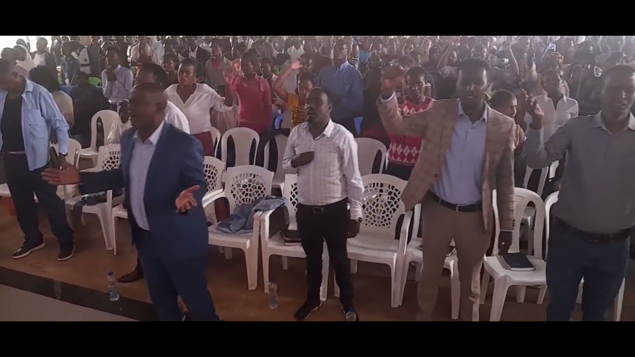 farfataa-abrahaam-tarree-yeroo-waaqeffannaa-addaa-youtube