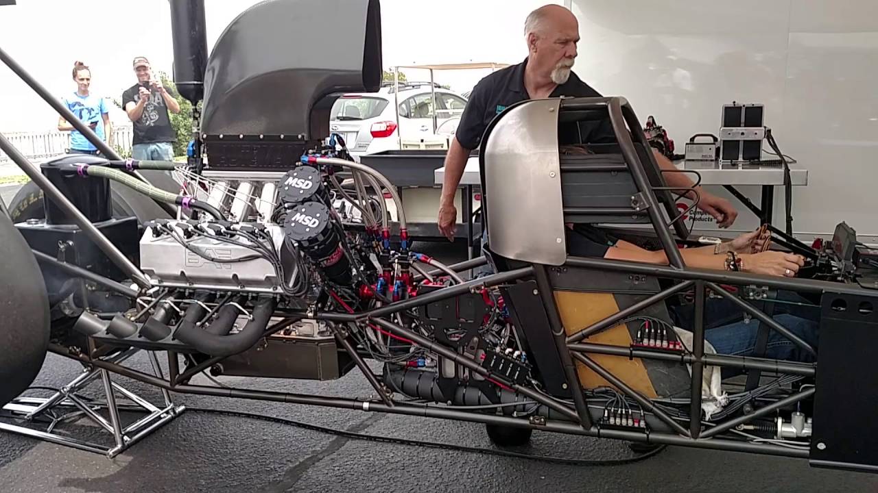 Nitro injected dragster fire up.