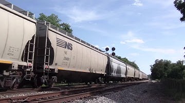 NS 51V in Hi Def at Shenandoah Junction,WV on 6/30/11