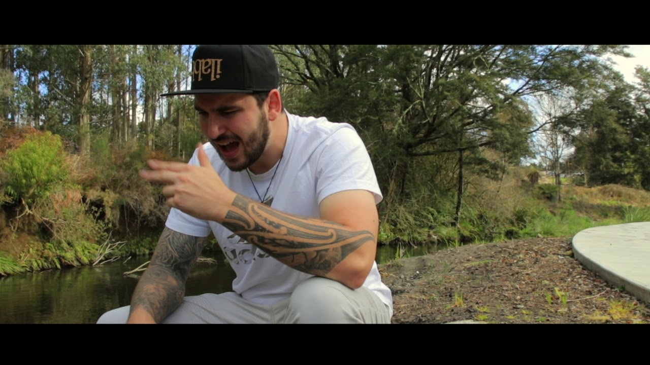 Dilz - Falling (feat. Flawless Real Talk & Ashleigh Munn) (Official Music Video)