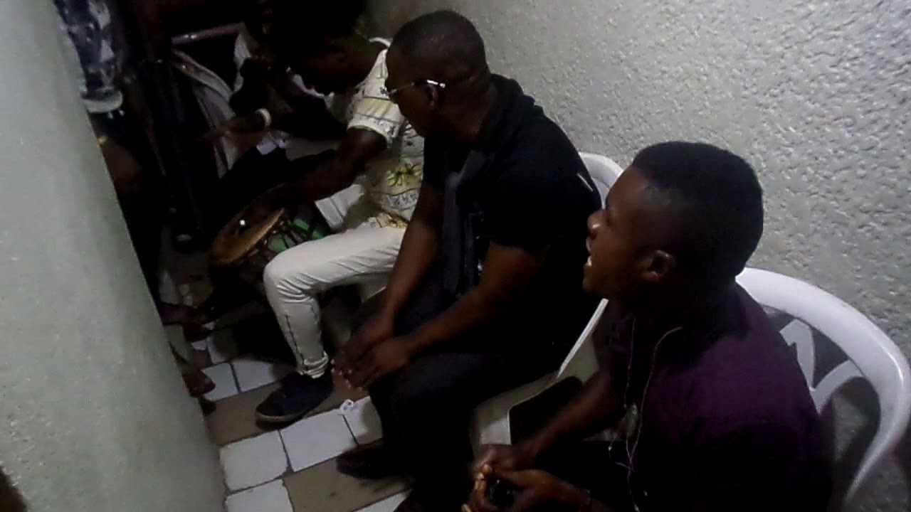 Ambiance Facile ,toujours en YOUSSOUMBA - YouTube