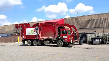 GFL Environmental: Peterbilt 320/ New Way Mammoth