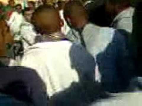 احتفالات بلدية سيدي عمران بالتأهل للمونديال 2014