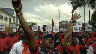 Ghanaians take to the streets demanding resignation of President Akufo-Addo | Africanews