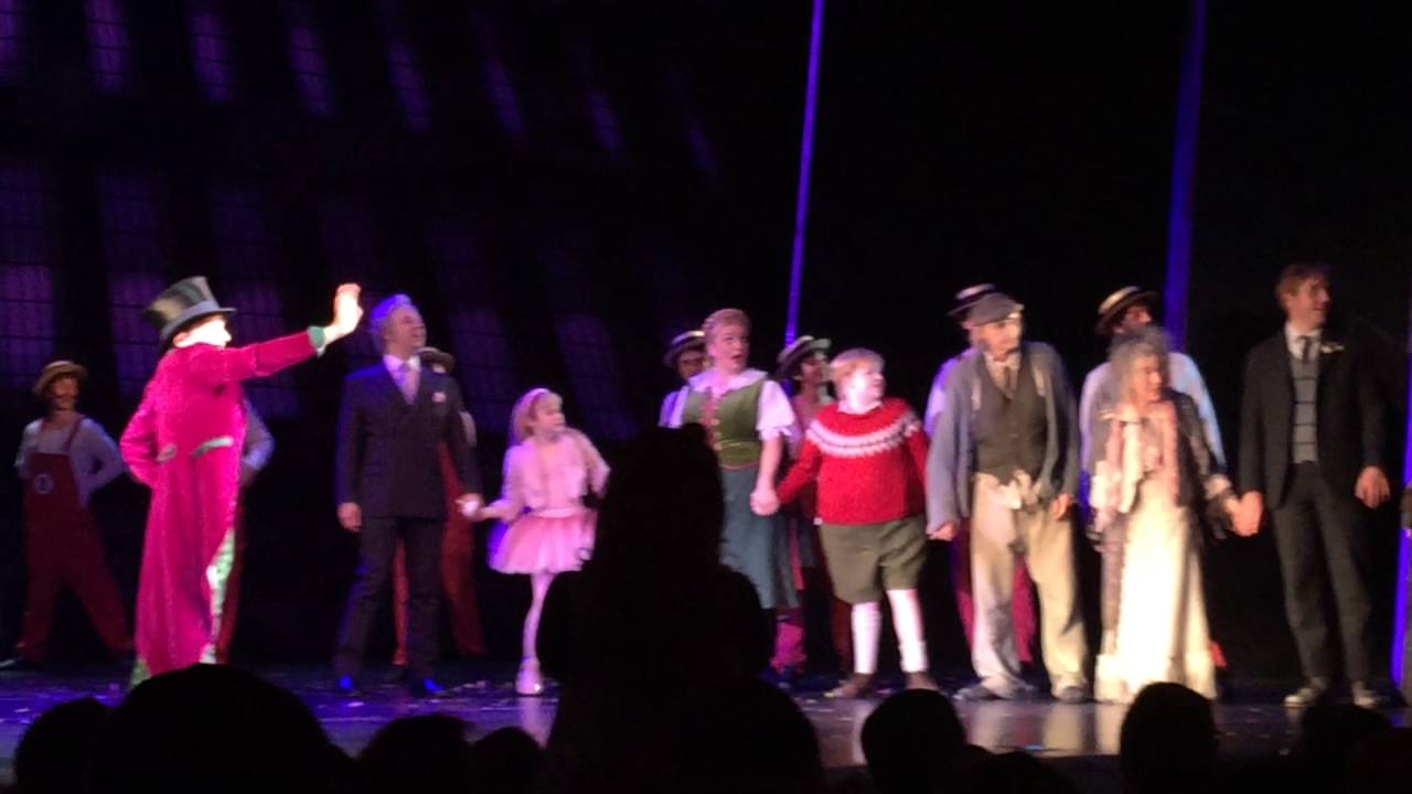 Musical Charlie and the Chocolate Factory -Curtain Call