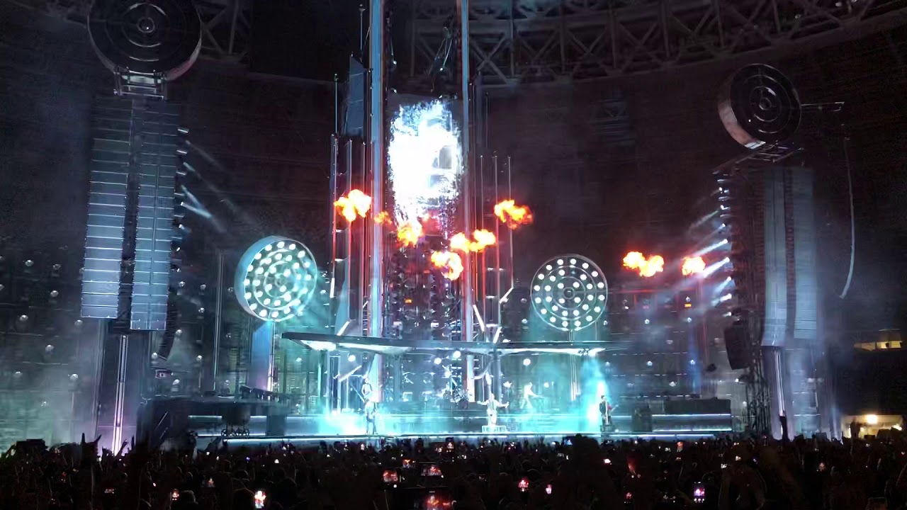 RAMMSTEIN live in Moscow 2019 du hast - YouTube