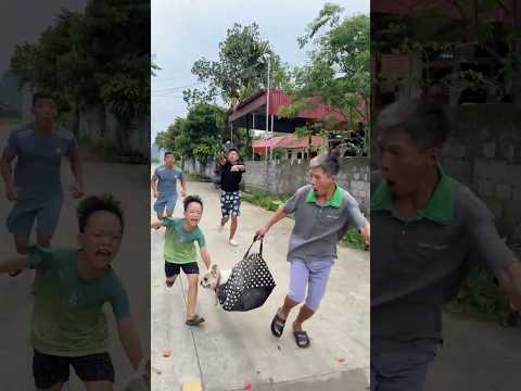 A Baby and an Old Man Save a Dog from a Dog Meat Hunter | Heartwarming Dog Rescue Story 🐶❤️