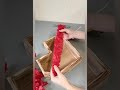 Как красиво сложить бумагу тишью в подарочную коробку