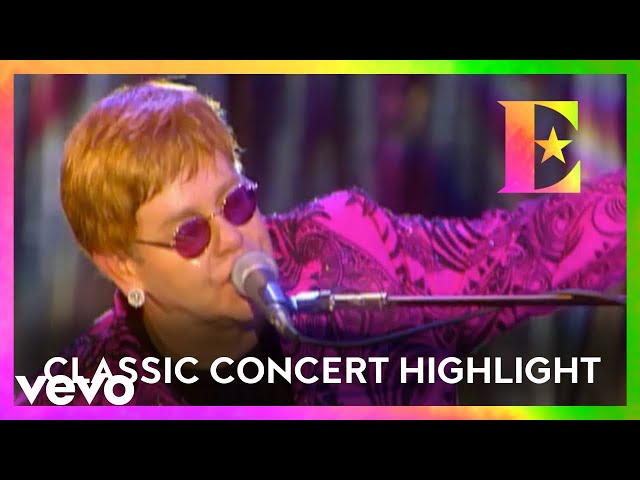 Elton John - Little Jeannie (Live At Madison Square Garden, NY, USA / 2000) class=