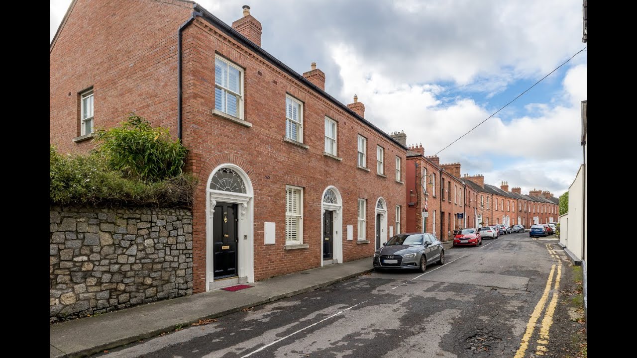 40 Morehampton Terrace, Donnybrook, Dublin 4, D04 N8Y2.