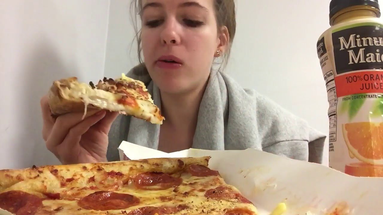 MUKBANG - Big Fat Slice of Pepperoni and Buffalo Alfredo Chicken Pizza