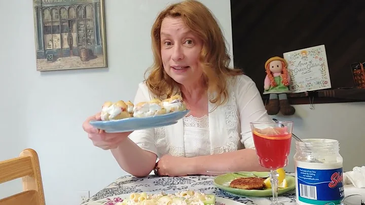 Lunch at Green Gables: Recipes from the ANNE OF GR...