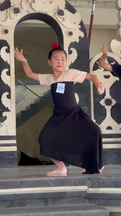 Mesya Ujian Menari Bali | Resya Mesya