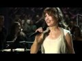 THALIA MUJERES primera fila.mp4