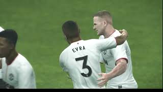 Pro Evolution Soccer 2013 : MANCHESTER UNITED VS ARSENAL GROUP STAGE FIXTURE 2