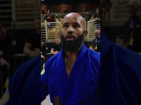 Demetrious “Mighty Mouse” Johnson on the differences between gi and no-gi 🧠