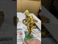 なかやまきんに君を純金箔に変える