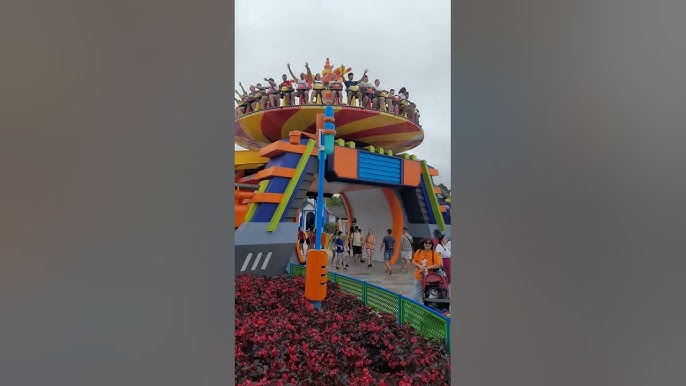 Beto Carrero World - O céu é o limite! Só os corajosos encaram a #BigTower,  uma das atrações mais radicais do Beto Carrero World. ;)