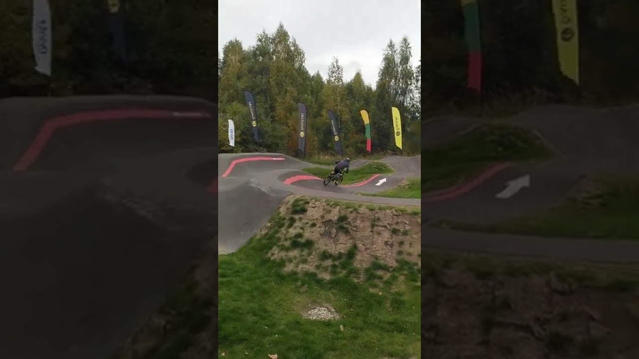 Pump Track Šiauliai su BMX