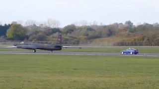 U2 Dragon Lady Landing with Chase Car by Ed Woolf 468 views 5 months ago 1 minute, 2 seconds